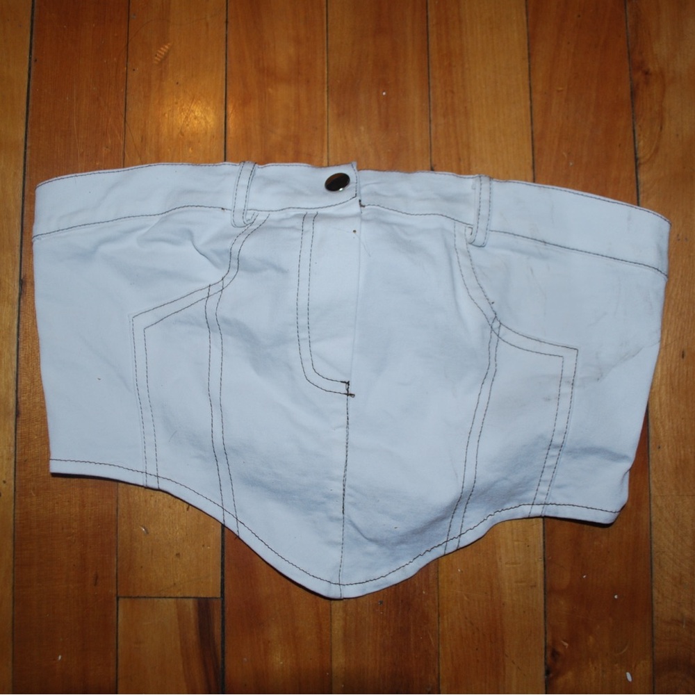 Stylish White Women's Shorts